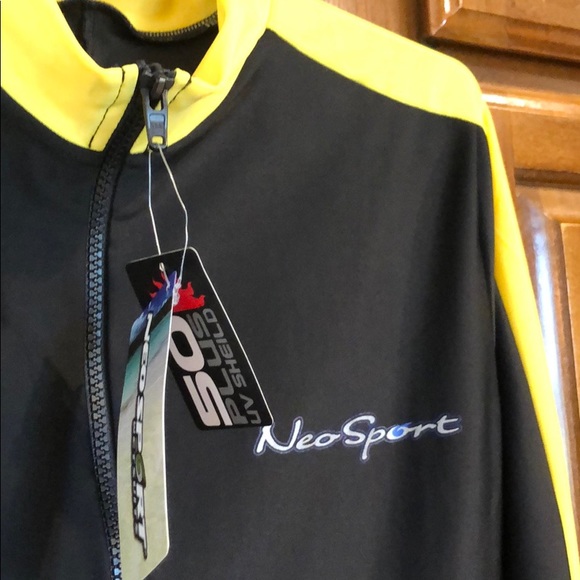 🏄‍♂️super cool Neo Sport Wetsuit🏄‍♂️ - Picture 4 of 8